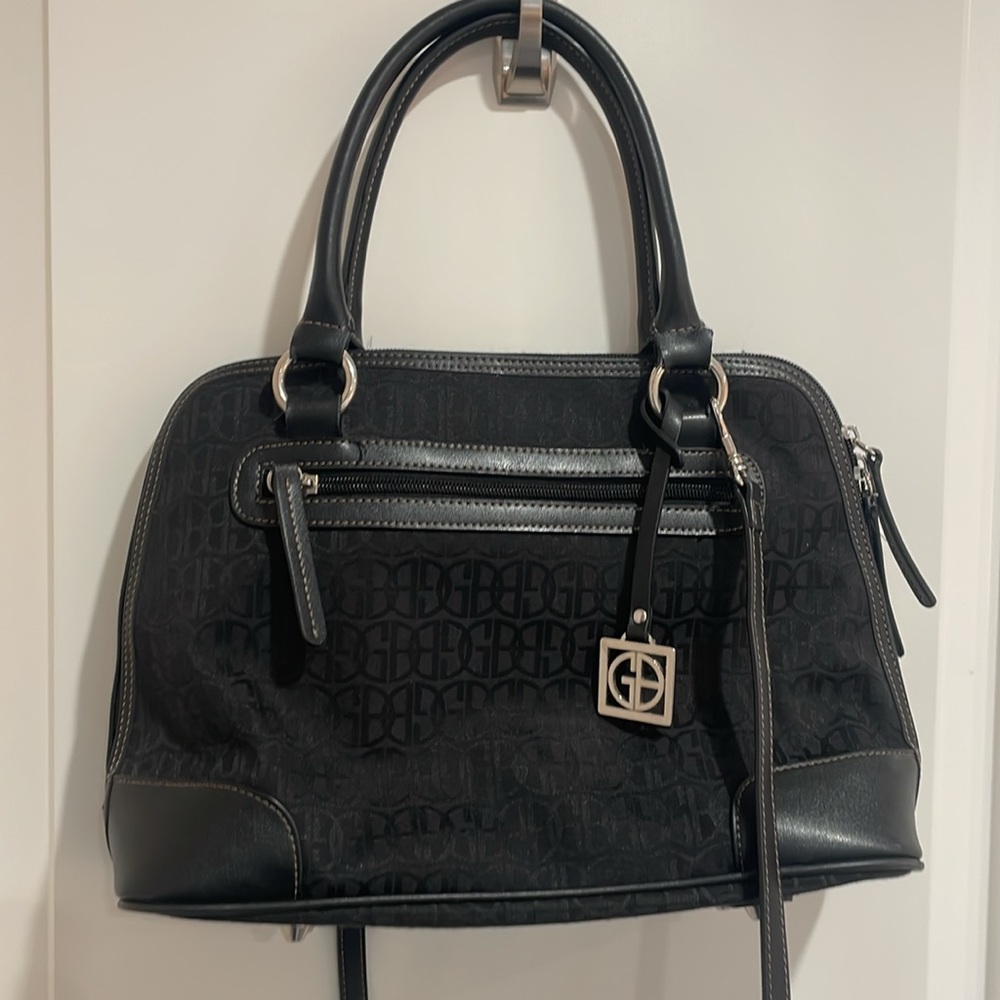 Vintage Giani Bernini Handbag With Removable Shoulder Strap - Picture 13 of 13